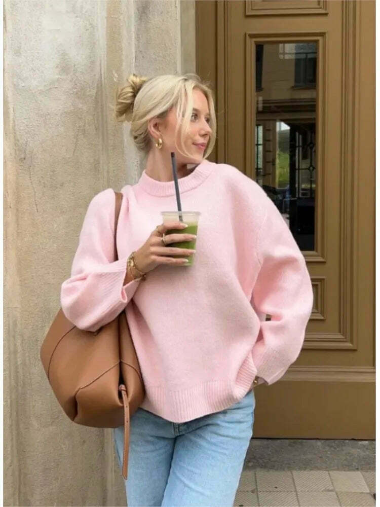 Cozy Turtleneck Pullover: Y2K Aesthetic Fall Favorite for Women's Fashion Cozy Turtleneck Pullover: Y2K Aesthetic Fall Favorite for Women's Fashion