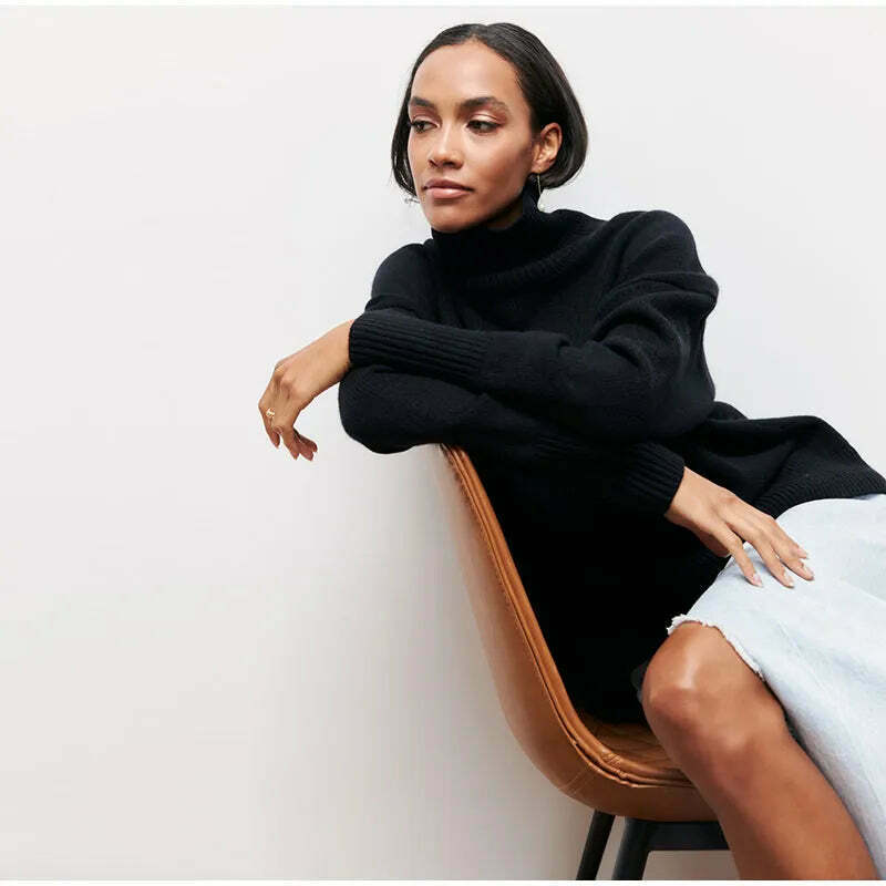 Cozy Turtleneck Pullover: Y2K Aesthetic Fall Favorite for Women's Fashion Cozy Turtleneck Pullover: Y2K Aesthetic Fall Favorite for Women's Fashion