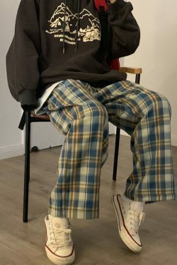 Cozy Up Plaid Cargo Skirt - Y2K Aesthetic Fashion for Women