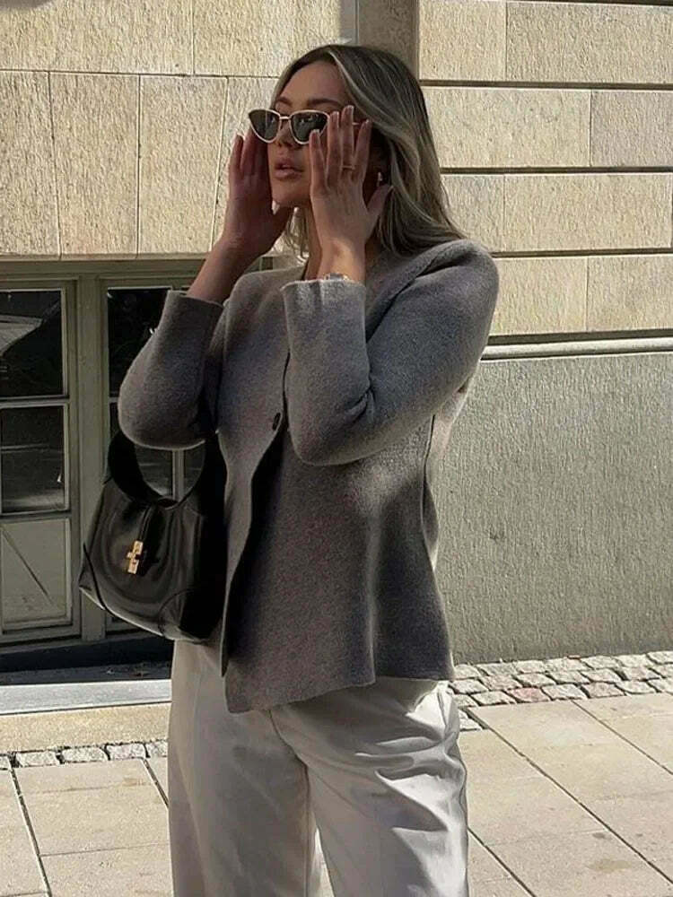 Cozy Winter V-Neck Cardigan Coat for Chic Y2K Fashionistas Cozy Winter V-Neck Cardigan Coat for Chic Y2K Fashionistas