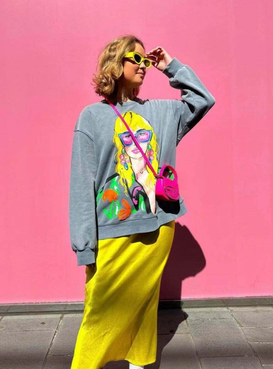 Cute Pastel Goth Cargo Skirt: Y2K Aesthetic Grunge Style Hoodie for Women Cute Pastel Goth Cargo Skirt: Y2K Aesthetic Grunge Style Hoodie for Women