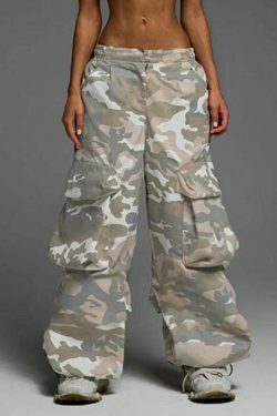 Cute Y2K Cargo Skirt with Grunge Aesthetic and Coquette Style - Pastel Goth Fashion for Women