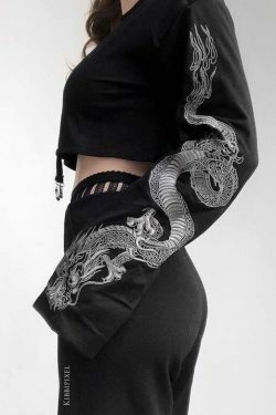 Dragon Cropped Long Sleeve: Y2K Fashion Aesthetic Top - Coquette Grunge Pastel Goth