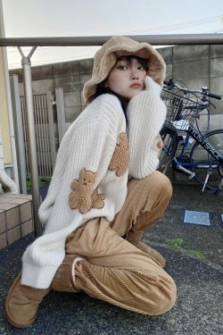 Dusty Bear Knit Pullover - Y2K Aesthetic with Grunge & Coquette Style