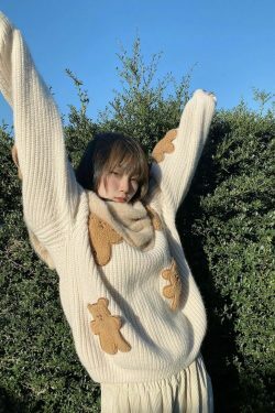 Dusty Bear Knit Pullover - Y2K Aesthetic with Grunge & Coquette Style