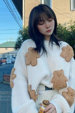Dusty Bear Knit Pullover - Y2K Aesthetic with Grunge & Coquette Style