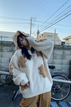 Dusty Bear Knit Pullover - Y2K Aesthetic with Grunge & Coquette Style