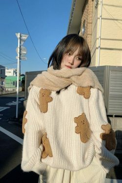Dusty Bear Knit Pullover - Y2K Aesthetic with Grunge & Coquette Style