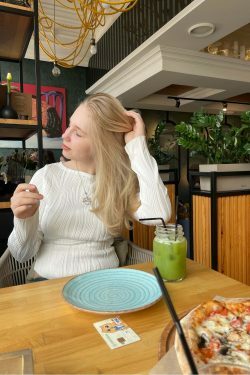 Eden Ruched Skinny Tee - Y2K Fashion Top with Coquette Aesthetic and Grunge Style