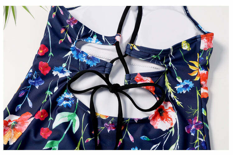 Floral Leaf Criss Cross Swimsuit - Y2K Fashion Aesthetic for Women Floral Leaf Criss Cross Swimsuit - Y2K Fashion Aesthetic for Women
