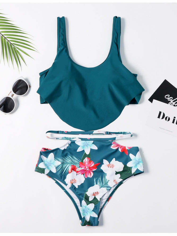 Floral Leaf Print Off-The-Shoulder Bikini Set for Y2K Fashion Enthusiasts Floral Leaf Print Off-The-Shoulder Bikini Set for Y2K Fashion Enthusiasts