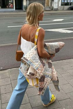 Floral Quilted Cotton Coat: Y2K Aesthetic Jacket - Coquette Style, Grunge Fashion, Cute Tops