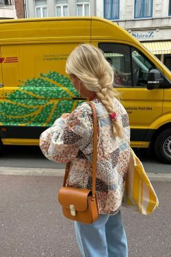 Floral Quilted Cotton Coat: Y2K Aesthetic Jacket - Coquette Style, Grunge Fashion, Cute Tops