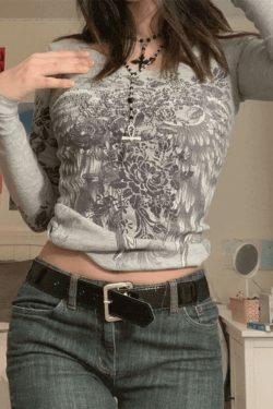 Floral Rhinestone Crop Top: Y2K Aesthetic Fashion with Coquette Style and Grunge Vibes