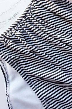 Flounced High Waisted Bikini Set: Y2K Fashion Enthusiasts' Coquette Aesthetic & Grunge Style