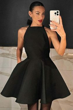 French Black Sleeveless Halter Dress - Elegant Y2K Fashion for Women with a Coquette Aesthetic