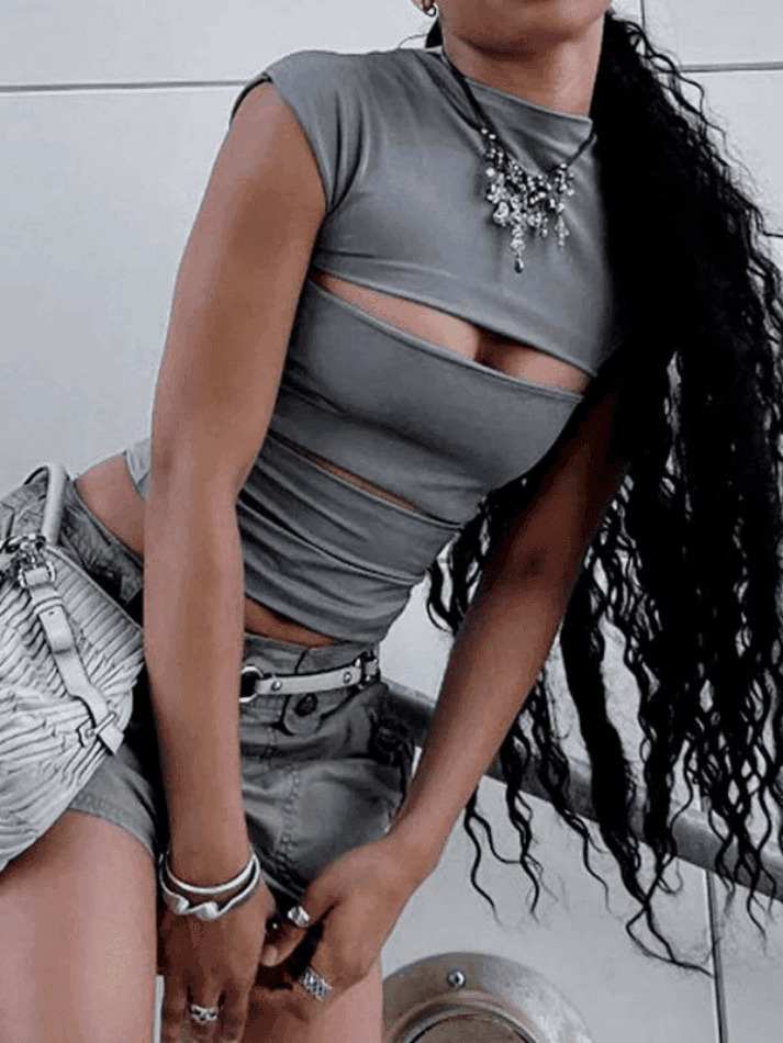 Gray Cutout Short Sleeve Tee - Y2K Fashion Coquette Aesthetic Grunge Style Cute Tops Pastel Goth