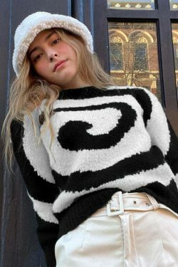 Grunge Aesthetic Circular Design Knitted Sweater - Y2K Fashion Coquette Style for Women