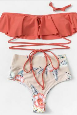 Grunge Aesthetic Flounce Off-The-Shoulder Bikini Set with Y2K Fashion Vibe