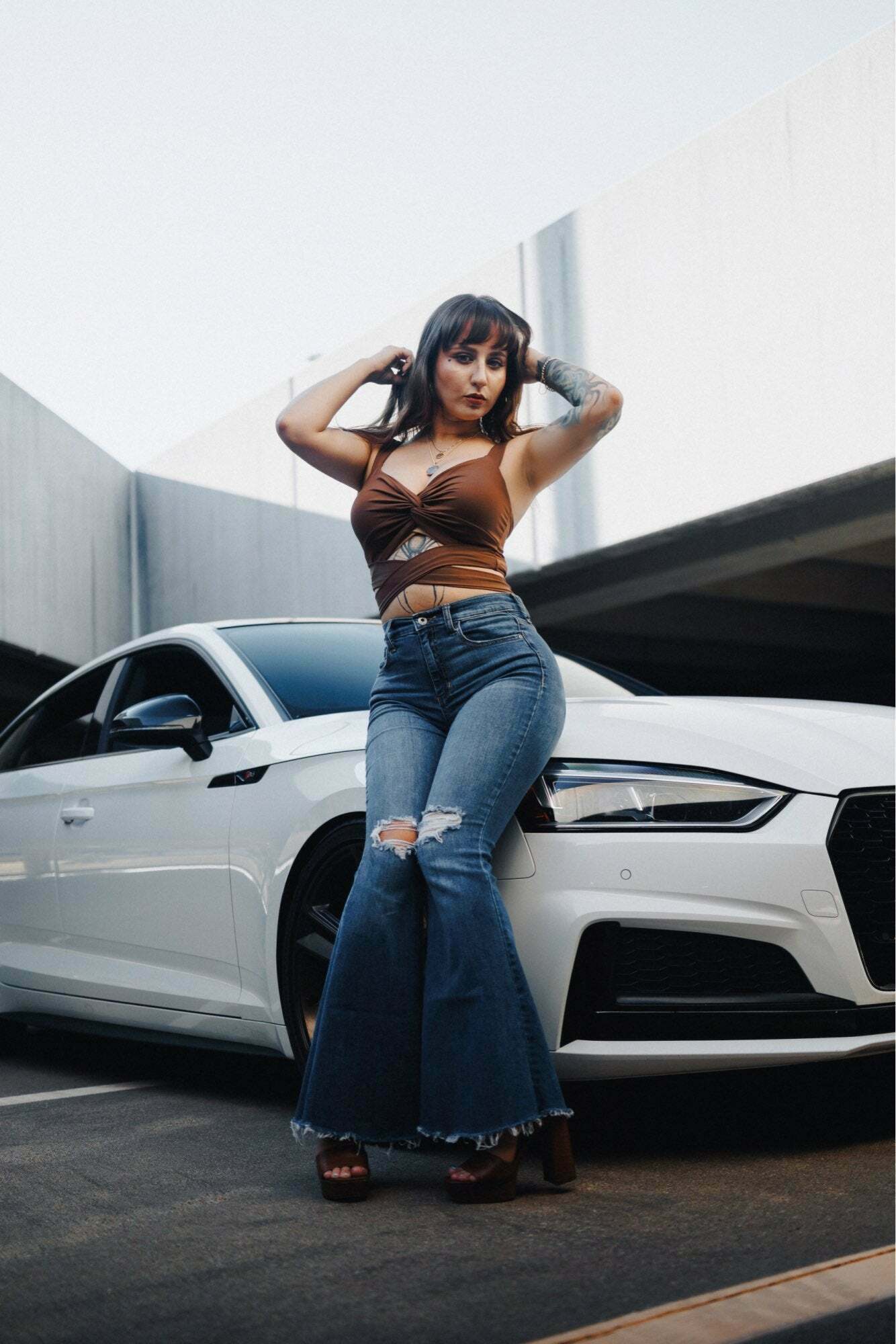 Grunge Aesthetic Swaying Strands Crop Top - Y2K Fashion for Women