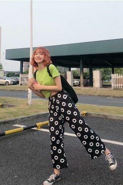 Grunge Flower Power Cargo Skirt: Y2K Aesthetic Coquette Style for Women's Fashion