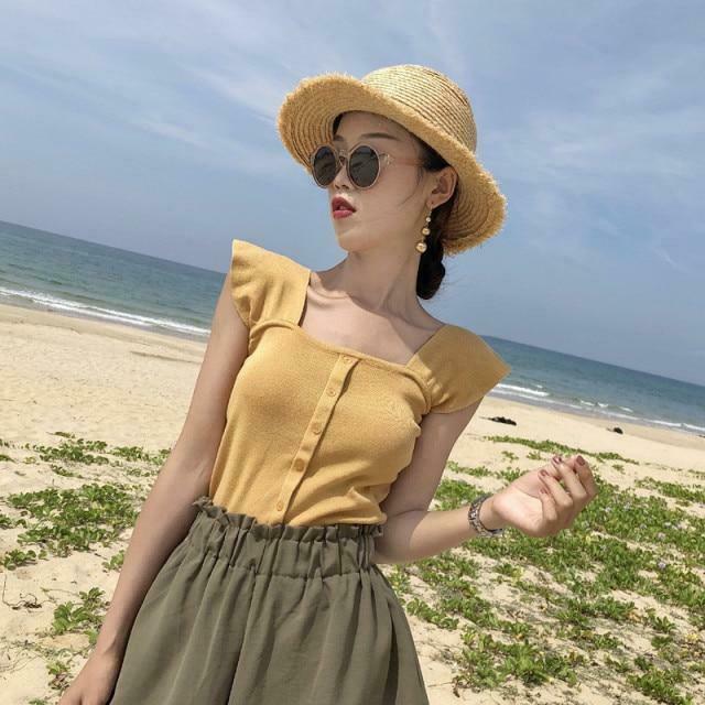 Indie Aesthetic Buttoned Crop Top for Y2K Fashion - Coquette & Grunge Style Indie Aesthetic Buttoned Crop Top for Y2K Fashion - Coquette & Grunge Style