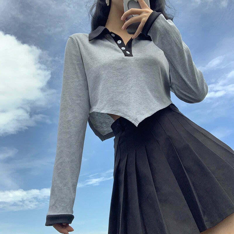 Indie Aesthetic Long Sleeve Gray Crop Top with Irregular Waist Detail Indie Aesthetic Long Sleeve Gray Crop Top with Irregular Waist Detail