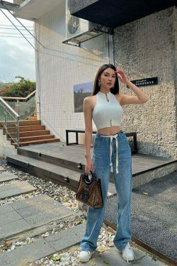 Indie Islander Crop Top - Y2K Fashion with Coquette and Grunge Aesthetic