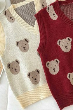 Kare Bear Printed Vest - Y2K Fashion Coquette Aesthetic Grunge Style Cute Tops Pastel Goth