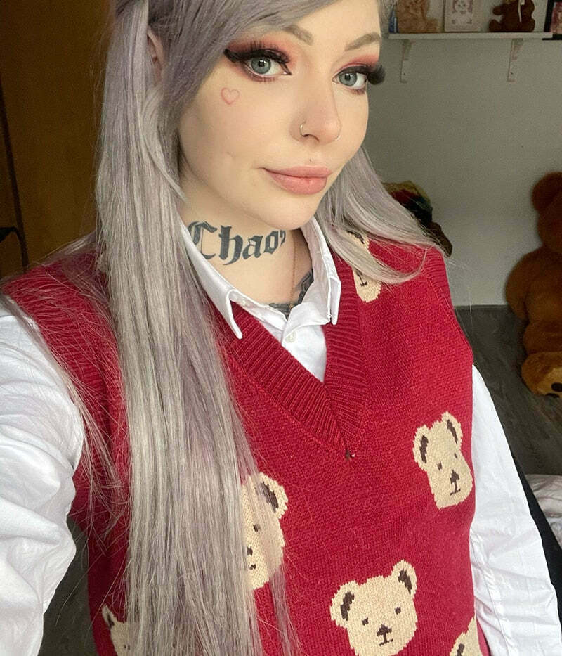 Kare Bear Printed Vest - Y2K Fashion Coquette Aesthetic Grunge Style Cute Tops Pastel Goth Kare Bear Printed Vest - Y2K Fashion Coquette Aesthetic Grunge Style Cute Tops Pastel Goth