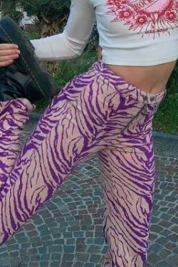 Leopard Pants: Y2K Fashion Statement with Coquette Aesthetic and Grunge Style