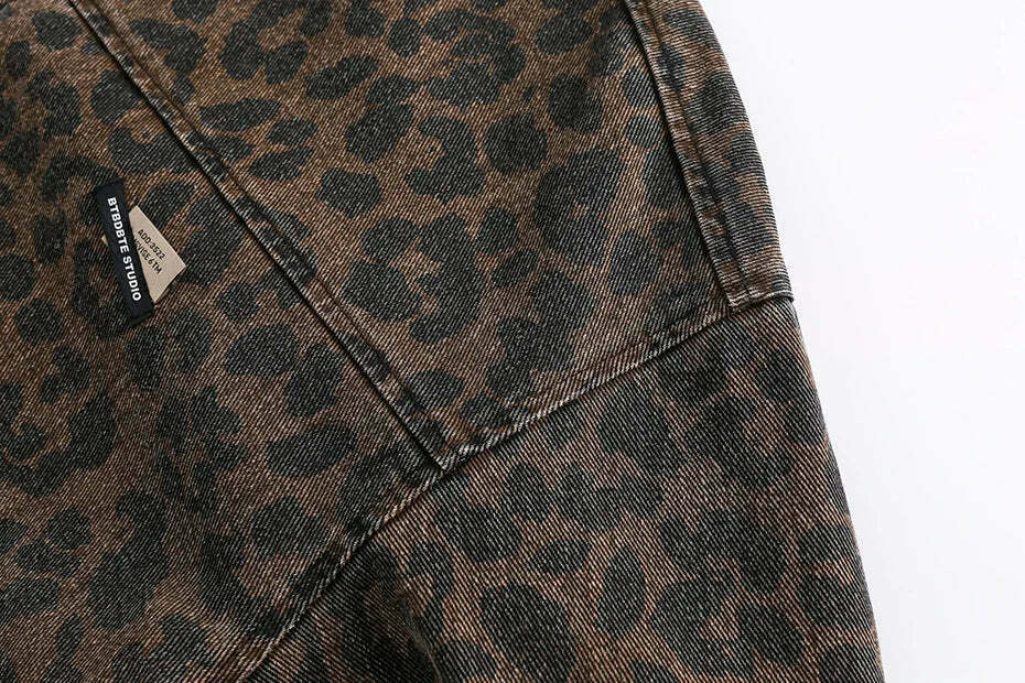Leopard Print Trucker Jacket with Zipper - Y2K Fashion Statement for Women Leopard Print Trucker Jacket with Zipper - Y2K Fashion Statement for Women