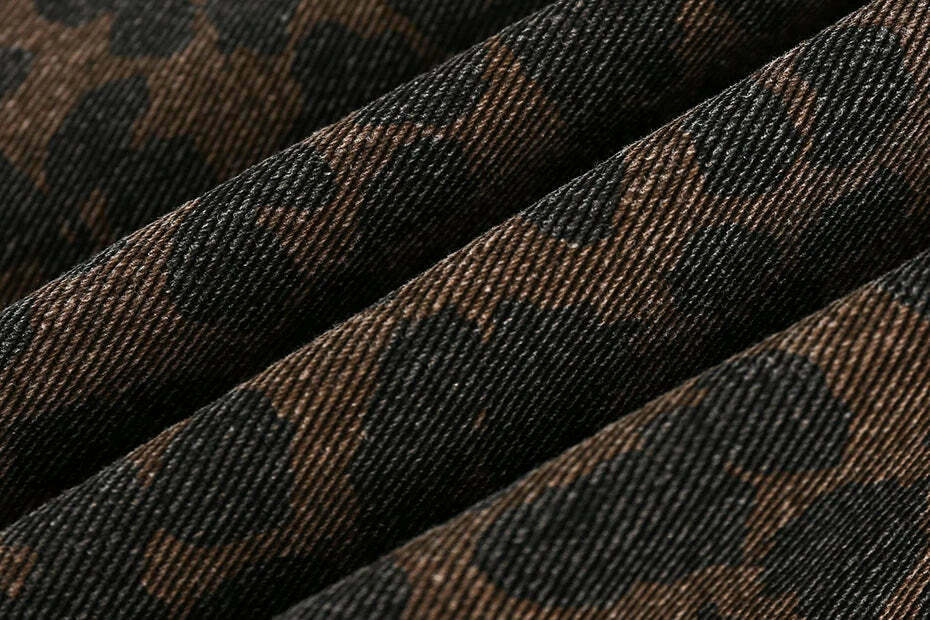 Leopard Print Trucker Jacket with Zipper - Y2K Fashion Statement for Women Leopard Print Trucker Jacket with Zipper - Y2K Fashion Statement for Women