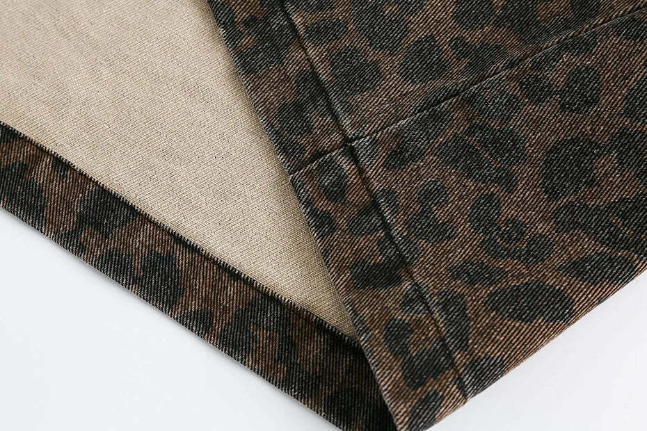 Leopard Print Trucker Jacket with Zipper - Y2K Fashion Statement for Women Leopard Print Trucker Jacket with Zipper - Y2K Fashion Statement for Women