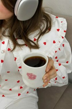 Love In The Air' Heart Print Shirt - Y2K Fashion Coquette Aesthetic Grunge