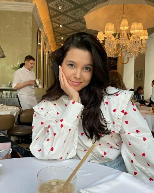 Love In The Air' Heart Print Shirt - Y2K Fashion Coquette Aesthetic Grunge Love In The Air' Heart Print Shirt - Y2K Fashion Coquette Aesthetic Grunge