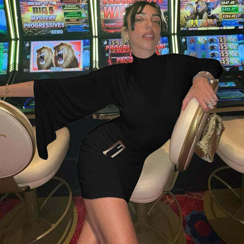 Metal Buckle Low-Waist Hip-Covering Dress for Y2K Fashion Enthusiasts Metal Buckle Low-Waist Hip-Covering Dress for Y2K Fashion Enthusiasts