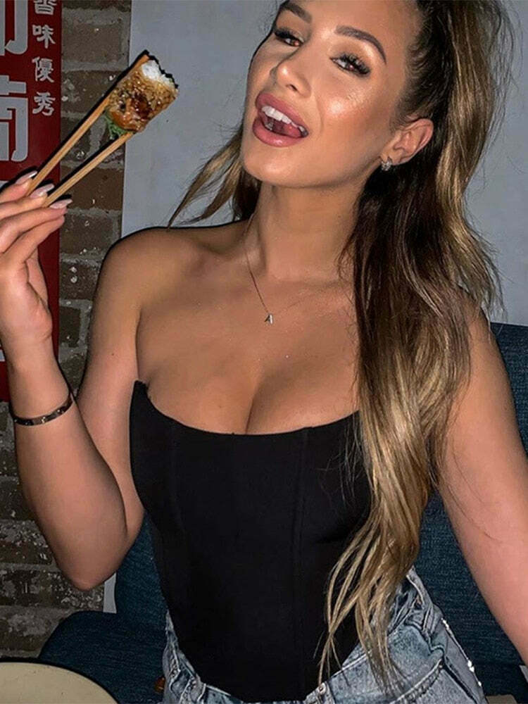 Naomi Corset Crop Top - Y2K Fashion Icon for Coquette Aesthetic with a Touch of Grunge Style Naomi Corset Crop Top - Y2K Fashion Icon for Coquette Aesthetic with a Touch of Grunge Style