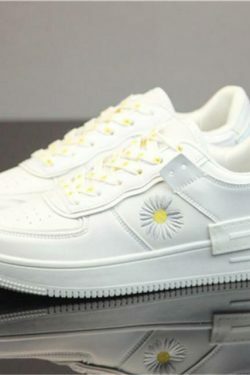 Pastel Coloured Daisy Sneakers - Y2K Fashion for Women with Coquette and Grunge Aesthetic Vibes