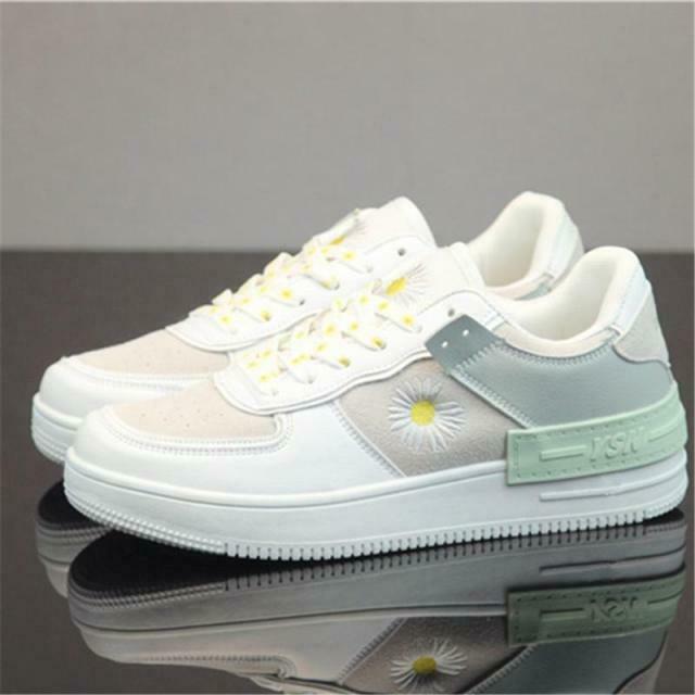 Pastel Coloured Daisy Sneakers - Y2K Fashion for Women with Coquette and Grunge Aesthetic Vibes