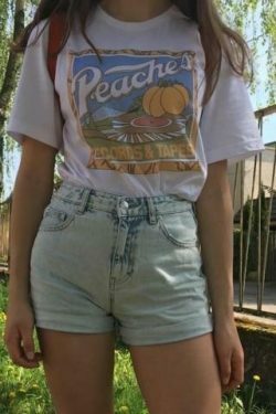 Peaches Records Tapes Vintage Tee | Y2K Fashion Nostalgia for Women | Coquette & Grunge Aesthetic