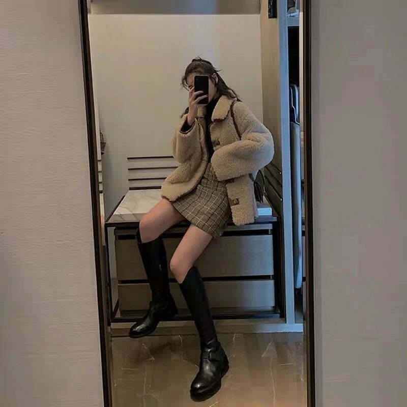 Plaid Sway & Chic Mini Skirt - Y2K Fashion Statement with Coquette Aesthetic Twist Plaid Sway & Chic Mini Skirt - Y2K Fashion Statement with Coquette Aesthetic Twist