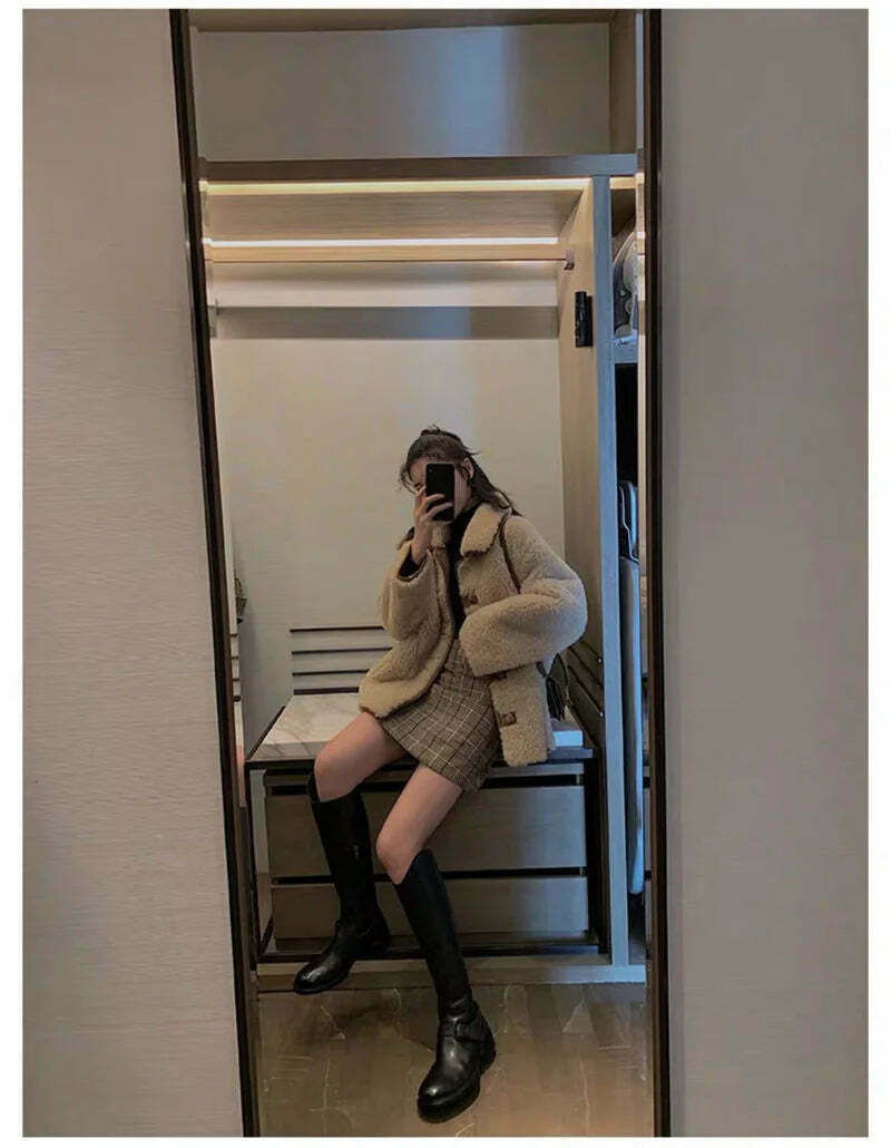 Plaid Sway & Chic Mini Skirt - Y2K Fashion Statement with Coquette Aesthetic Twist Plaid Sway & Chic Mini Skirt - Y2K Fashion Statement with Coquette Aesthetic Twist