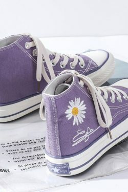 Purple & Black Lace-Up Sneakers with Daisy Decor - Y2K Fashion Aesthetic Women's Shoes
