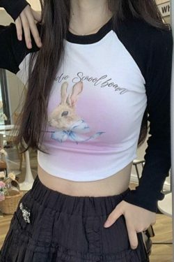 Rabbit Print Raglan Crop Tee: Y2K Aesthetic Long Sleeve for Women - Coquette Style Grunge Fashion