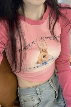 Rabbit Print Raglan Crop Tee: Y2K Aesthetic Long Sleeve for Women - Coquette Style Grunge Fashion