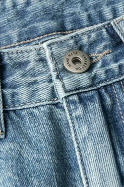 REKNAT Tapered Jeans with Keychain - Y2K Fashion Staple for Coquette Aesthetic Enthusiasts
