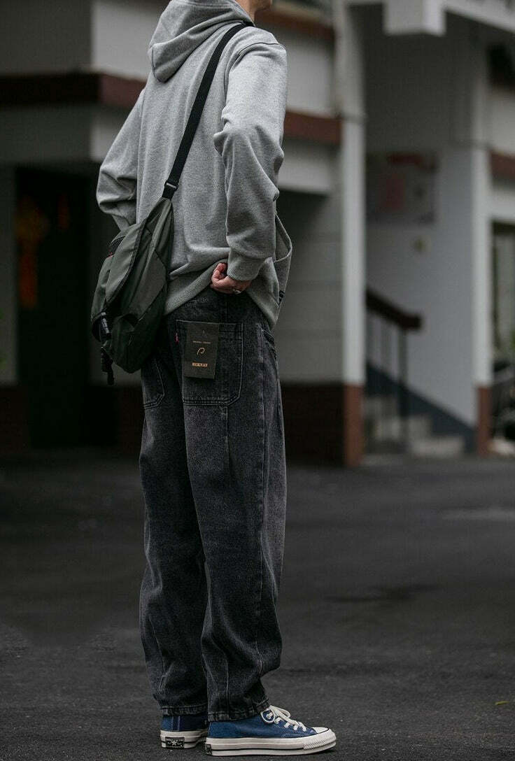 REKNAT Tapered Jeans with Keychain - Y2K Fashion Staple for Coquette Aesthetic Enthusiasts REKNAT Tapered Jeans with Keychain - Y2K Fashion Staple for Coquette Aesthetic Enthusiasts