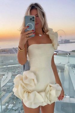 Ruffled flower one-shoulder dress with bud waist - Y2K fashion statement for women's niche style