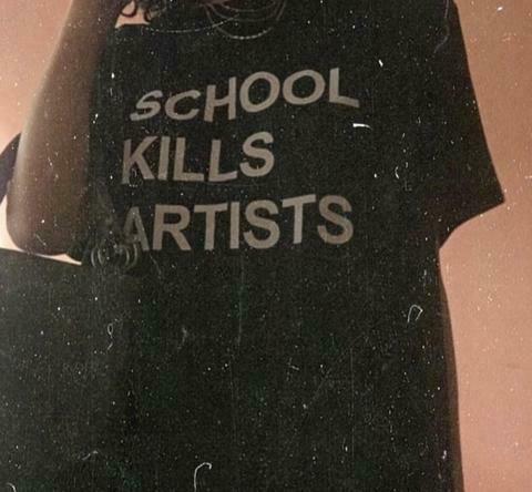 School Kills Artists Black T-Shirt | Y2K Fashion Aesthetic Tops for Women School Kills Artists Black T-Shirt | Y2K Fashion Aesthetic Tops for Women